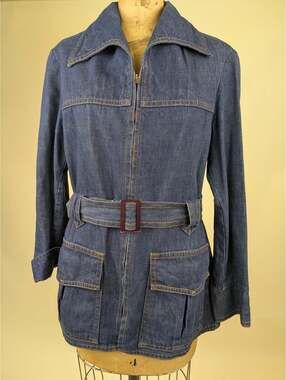 1970's Big E Levi's for gals white tab denim field jacket